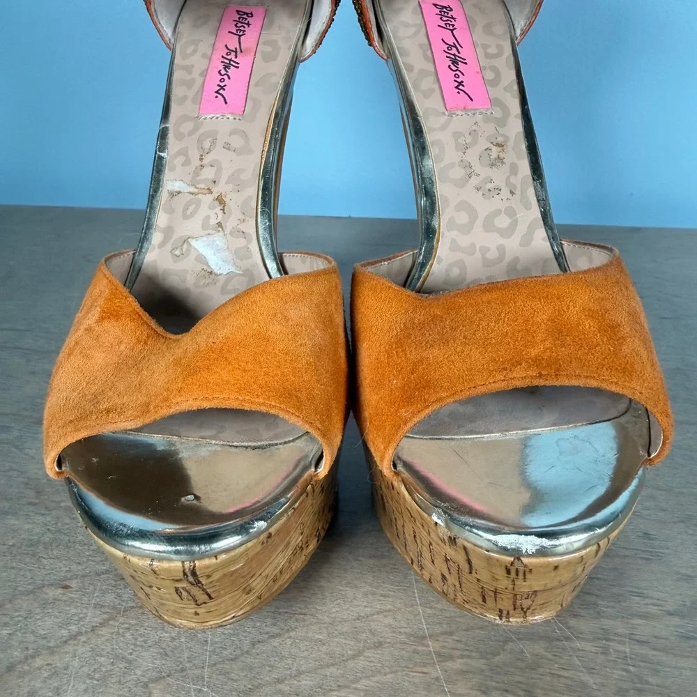 Betsey Johnson Isabell Platform Sandals Womens 7.5 Orange Suede Beaded Stiletto